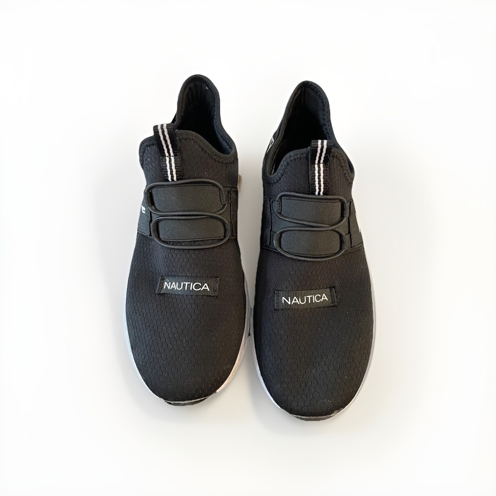Nautica Kids Slip On Running Shoes Sneakers Size 5 Black EUC
